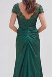 Vestido de madre de la novia de sirena de cuello en V verde oscuro