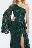 Vestido largo de Madre de la Novia de encaje verde oscuro de un hombro con mangas