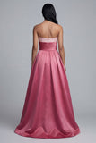 Vestido formal largo rosa A sin tirantes