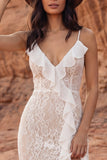Vestido de novia bohemio largo con enfundada floral marfil y volantes