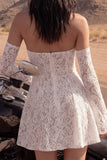 Vestido corto corto de encaje A sin tirantes de marfil floral