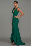 Vestido formal largo largo con escote en V y volantes verde oscuro y abertura