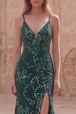 Vestido largo de baile de graduación de sirena con cuentas y lentejuelas verde oscuro y abertura
