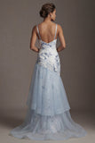 Vestido de sirena azul claro con volantes de sirena