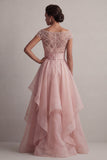 Vestido de madre de la novia color champán línea A con escote barco y lentejuelas