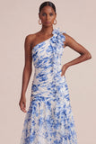 Vestido de invitado de boda azul floral Línea A, de un hombro largo, con volantes