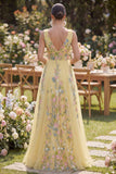 Vestido Maxi bordado con flores bordadas en amarillo pastel A Line A
