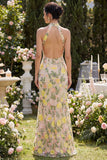 Vestido largo floral bordado con cuello champán sirena y abertura