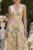 Vestido midi midi bordado en línea A de tul champán