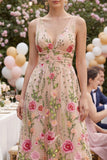 Vestido Midi floral bordado en línea A de tul con escote en V