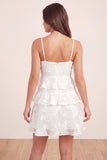 Mini vestido de graduación blanco floral en A-Line con volantes