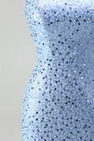 Vestido largo largo de graduación azul con cuentas y sirena adornada con perlas, con una hombro y abertura