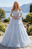 Vestido largo de graduación azul con cordé de hombros descubiertos con cuentas y flores 3D aplicadas