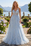 Vestido largo de graduación largo de fin, corsé transparente con contas y tirantes en línea A azul fina