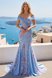 Vestido largo de graduación azul con escote en V y Corsé con plique de sirena