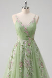 Vestido de baile de tul de la línea A de tirantes finos verdes