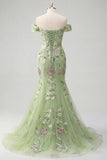 Vestido de baile de tul bordado con sirena verde de hombros descubiertos