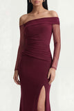 Vestido formal de sirena burdeos con hombros descubiertos