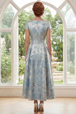 Vestido largo de madre de la novia con cuello bateau jacquard azul A-line con lazo