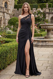 Vestido largo de graduación negro de sirena de un hombro con cuentas y abertura