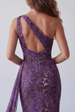 Vestido formal largo de gasa morada de un hombro Sirena con fajilla