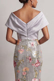 Vestido largo de sirena de cuello en V plateado con cuello en V y brillante