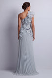 Vestido de madre de la novia brillante, brillante y azul gasa con volantes largos de un hombro