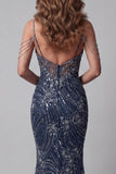 Vestido largo brillante azul marino sirena de hombros fríos con cuentas