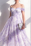 Vestido midi con flores midi de línea en forma de hombros descubiertos y lila