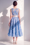 Vestido midi floral midi azul de cuello redondo con lazo