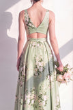 Vestido largo de dama de honor largo de satén verde salvia con escote en V y abertura