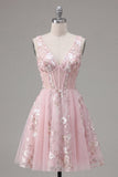 Corsé rosa escote en V con vestido floral de bienvenida a casa