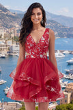 Vestido de bienvenida corto con recorte floral rojo y fruncido con recorte A A la Línea