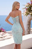 Vestido de Homecoming con corsé floral floral al descubierto y bodycon aplicación en menta