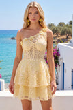 Corsé de un hombro amarillo mantequilla Vestido floral floral de bienvenida