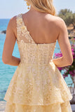 Corsé de un hombro amarillo mantequilla Vestido floral floral de bienvenida