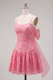 Vestido de bienvenida floral rosa brillante con tirantes finos y lazo