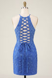 Vestido de Homecoming con escote de corte en forma de flores y collar con collares azul real y collar