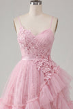 Vestido de bienvenida rosa rosa con tirantes finos y volantes