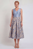 Vestido midi de mariposa azul marino azul marino con escote en V