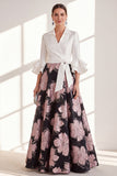 Vestido largo de Madre de la Novia con flor fucsia fucsia de escote en V y volantes