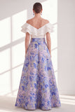 Vestido largo de Madre de la novia con volantes y flor rosa azul, en línea de A, en el hombro