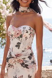 Vestido floral largo fruncido de sirena marfil con abertura