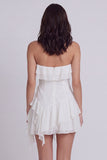 Vestido blanco A Little Line, con volantes sin tirantes