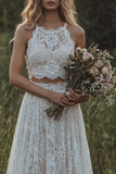 Vestido de novia bohemio de dos piezas con volantes de encaje marfil y marfil