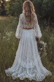 Vestido bohemio bohemio de manga larga con volantes de línea de marfil de encaje marfil y escote en V