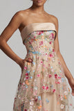 Corsé de tul A-Line Champán con hombros descubiertos Vestido floral de madre de la novia