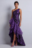Vestido de madre de la novia con flores de color morado púrpura oscuro alto y baja sirena con volantes