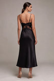 Vestido formal midi con tirantes finos de sirena negra y encaje