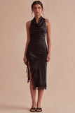 Vestido formal de sirena negra midi con capestro sin espalda y abertura